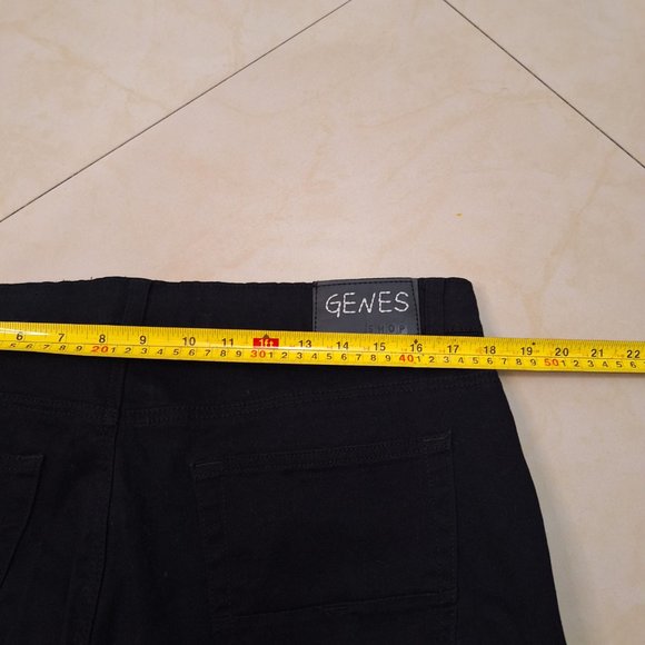 Genes Shop Jeans - Picture 10 of 11